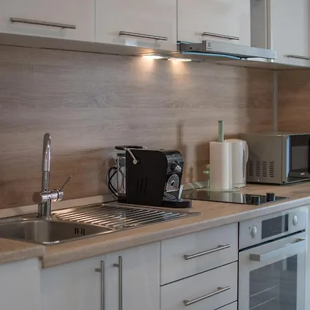 Lavanda House With 布耶